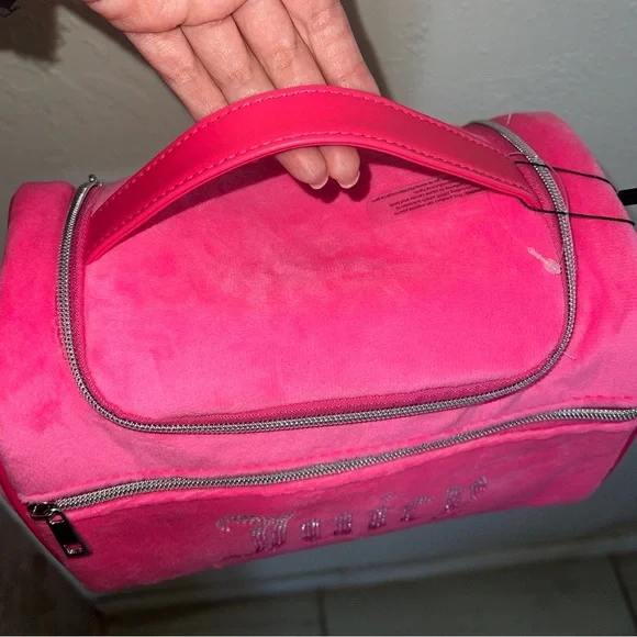 JUICY COUTURE COSMETIC BAG - Picture 3 of 7